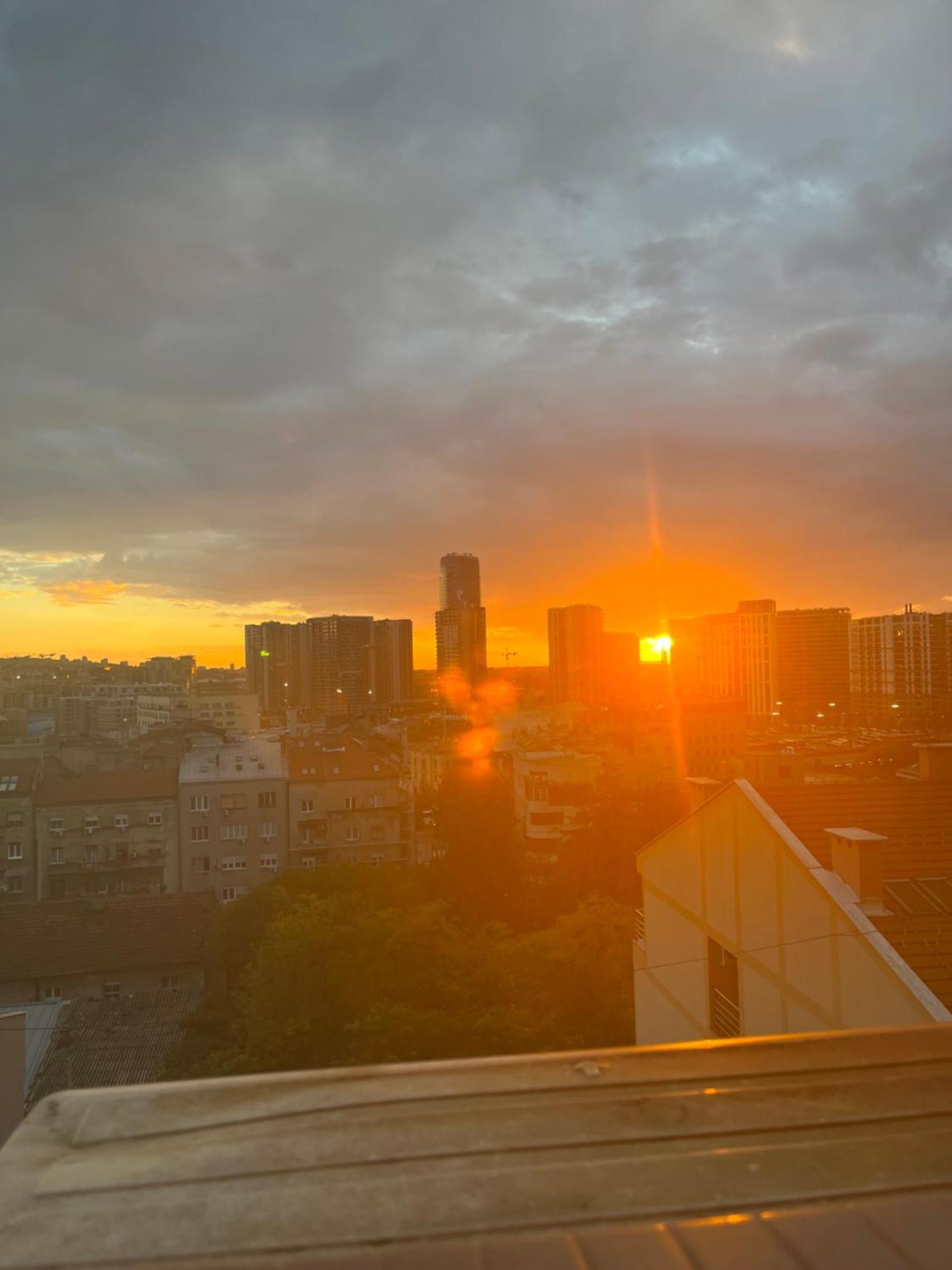 Lenny Apartman Belgrad Exteriör bild